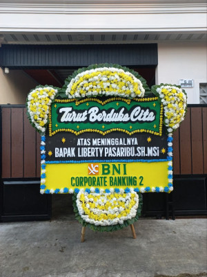 Papan Bunga Duka di Tongowai